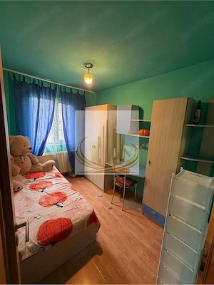 Apartament 3 camere, 50 mp utili + balcon 4 mp, etaj 3, Calea Șagului - imagine 3
