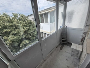 Apartament cu 3 camere de vanzare - Calea Sagului  - imagine 7