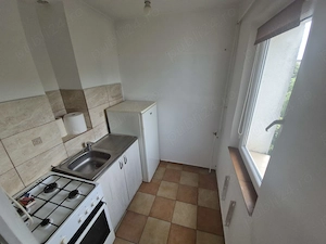 Apartament cu 3 camere de vanzare - Calea Sagului  - imagine 6