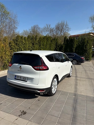 Renault Grand Scenic  - imagine 2