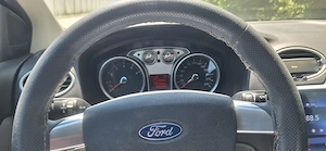 Vând ford focus mk2 1.6 benzina  an 2010 - imagine 2