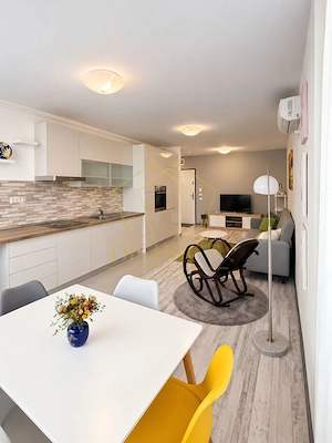 Apartament cu 2 camere complet mobilat si utilat. | Central - imagine 2
