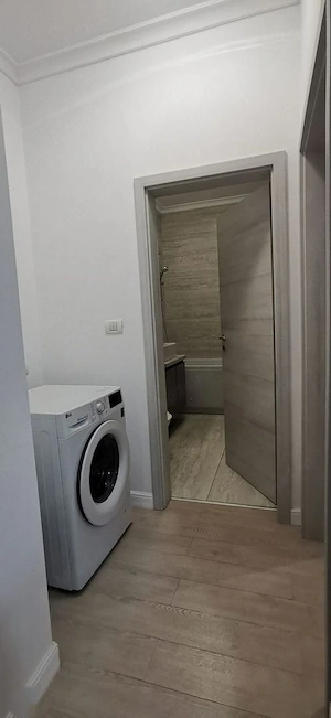Apartament 2 camere 47 mp, curte proprie 38 mp, loc de parcare, incalzire prin pardoseala - imagine 9