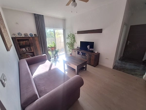Apartament 2 camere 47 mp, curte proprie 38 mp, loc de parcare, incalzire prin pardoseala - imagine 2