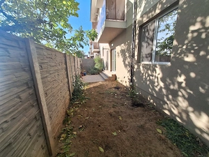 Apartament 2 camere 47 mp, curte proprie 38 mp, loc de parcare, incalzire prin pardoseala - imagine 11