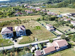 4 loturi de teren intravilan în Bujoreni pe strada Piscinei - imagine 2