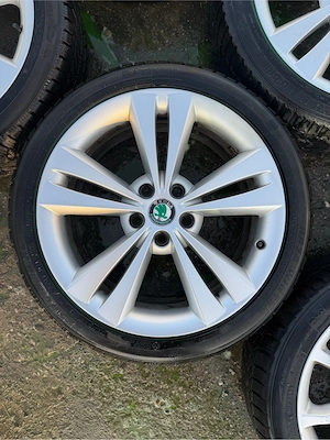 Jante Originale Skoda VRS 5x112/18