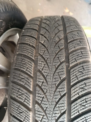 Jante vw,skoda,seat, audi 5x112 15 anvelope iarna 195 65 15 dot 2023 - imagine 3