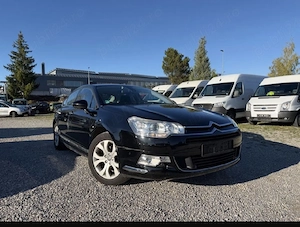 dezmembrez Citroen C5 2.0 hdi - imagine 2