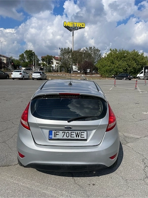 Ford Fiesta 2011 1,6 benzina  - imagine 5