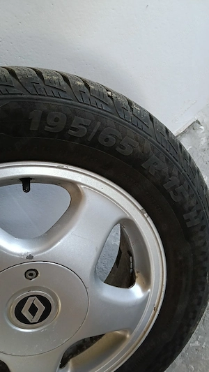 Jante + cauciucuri de iarnă pe 15" - imagine 2