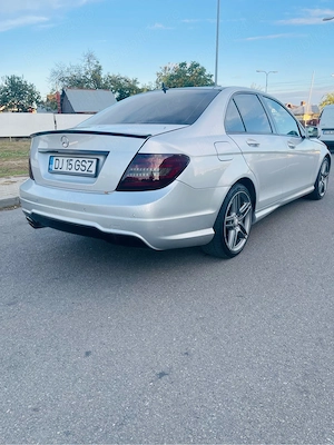 Mercedes C200 Automat anul 2013 Pachet AMG