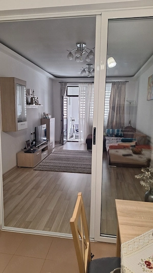 Vând apartament 3 camere - imagine 4