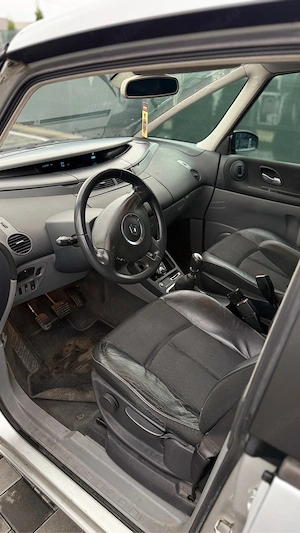 Renault Espace 2006 2.0dci - imagine 5