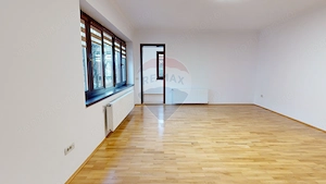 Gradinita? Afterschool? Showroom? Birouri? - imagine 6