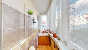 COMISION 0% | Apartament 3 camere | Str Diana, Zarnesti | Mobilat - imagine 8