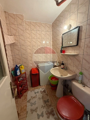 Apartament cu 4 camere de închiriat - imagine 8
