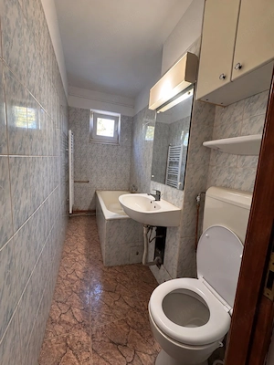 APARTAMENT CU 3 CAMERE ZONA CIRCUMVALATIUNII - STR DROPIEI - imagine 8