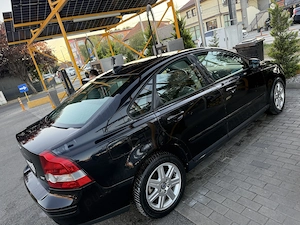 Vând Volvo  S 40  benzină  - imagine 3