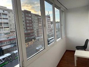 De inchiriat apartament 2 camere decomandat - CALEA BUCURESTI + loc de parcare - imagine 4