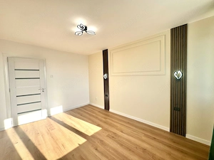 Sagului, Renovat complet, Etaj intermediat - imagine 13