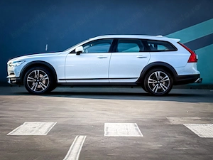 Volvo V90 Cross country 2.0d AWD fara euro 6 fara ad blue - imagine 2