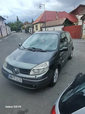 Renault Scenic  - imagine 2