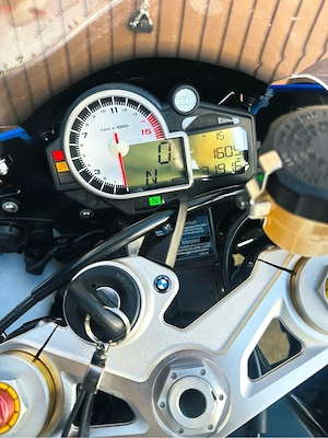 Vand bmw s1000rr 2010 - imagine 2