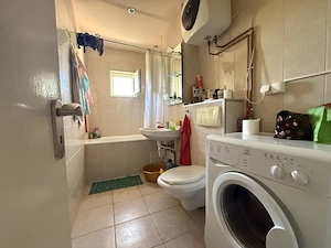 Apartament cu 3 camere, cu boxa si garaj, etaj 2 - Dambovita - imagine 7