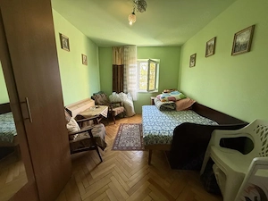 Apartament cu 3 camere, cu boxa si garaj, etaj 2 - Dambovita - imagine 4