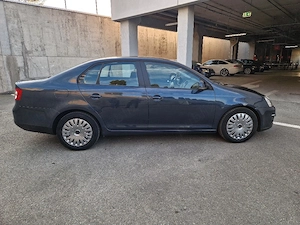 Vand Volkswagen jetta 1.9 tdi an fab 2008 - imagine 7