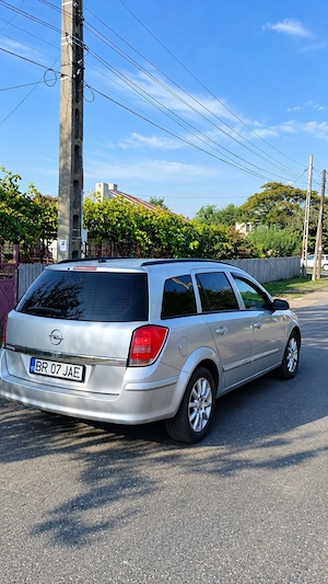 vând Opel Astra H  - imagine 2