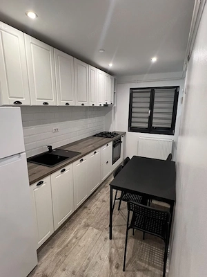 Apartament 2 camere ZONA Rovine - imagine 5