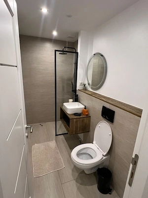 Apartament 2 camere ZONA Rovine - imagine 6