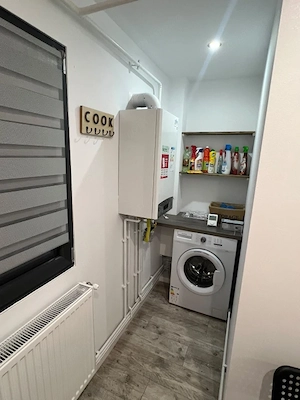 Apartament 2 camere ZONA Rovine - imagine 7
