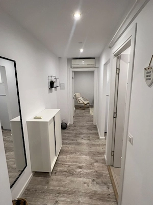 Apartament 2 camere ZONA Rovine - imagine 4