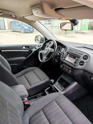 VW Tiguan 4Motion 4x4 2012 1.4 TSI 160 CP, 190.000 km, carte service - imagine 9