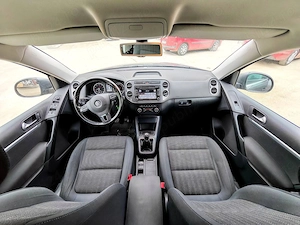 VW Tiguan 4Motion 4x4 2012 1.4 TSI 160 CP, 190.000 km, carte service - imagine 10