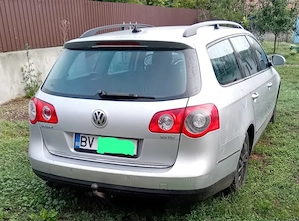 Vand Volkswagen Passat 2010, motor 2.0 TDI diesel, cutie manuală - imagine 4