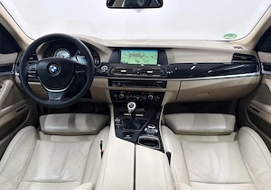 BMW Seria 5 520d Luxury Line - imagine 12