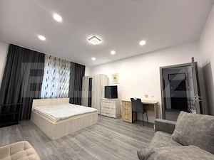 Garsoniera complet NOU, Pat, decomandata, boxa, 43mp, zona strazii Maramuresului