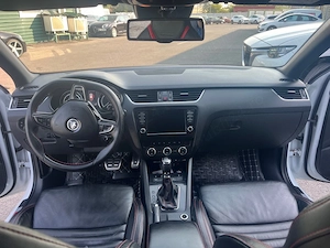 De vânzare: Skoda Octavia vRS Combi (Break) cu pachet de fabrică  Challenge , an producție 2015. O c