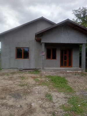 Casa de vânzare în Comuna Scortaru Nou Jud.Braila   - imagine 2