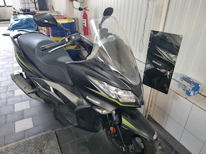 Kawasaki j 125