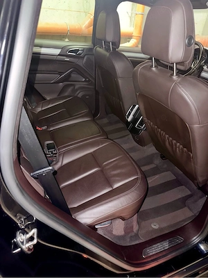 Porsche Cayenne Platinum Edition - imagine 3