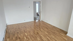 Vand apartament 2 camere decomandat in Deva, zona Dorobanti, etaj 3, izolat exterior,  - imagine 2