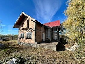 De vanzare teren de 3.500 mp cu constructie in Stejeris - imagine 3