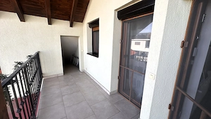 Casa individuala 240mp teren 950mp zona Brana Selimbar - imagine 12