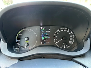 Toyota Yaris Hybrid 2021 - imagine 5
