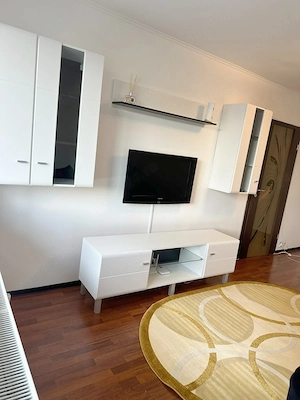 Inchiriere 2 camere DRUMUL TABEREI - RENOVAT - TOTUL NOU - 2 minute Metrou Parc Drumul Taberei  - imagine 2
